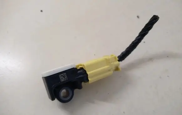 Subaru Outback (BS) Airbag deployment crash/impact sensor 98237AL020
