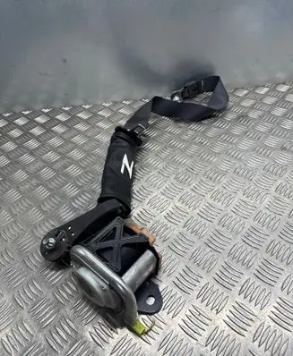 Nissan 350Z Front seatbelt 