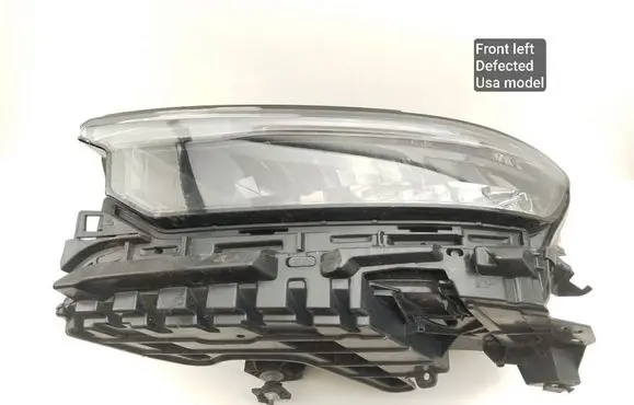 Jeep Grand Cherokee WL Headlight/headlamp 68584659AC