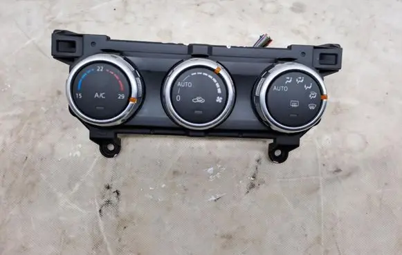 Mazda CX-3 Climate control unit 8LDB8L