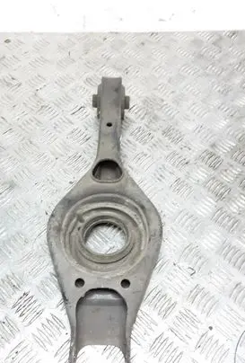 KIA Sportage Rear control arm