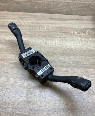 Audi A3 S3 8L Wiper turn signal indicator stalk/switch 8L0953513H 4B0953503G