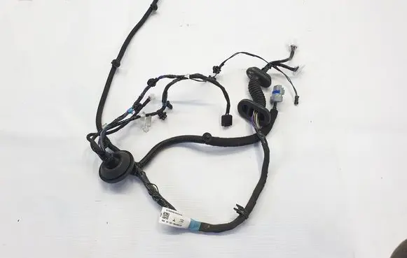 Tesla Model S Rear door wiring loom 100442500M 1004425