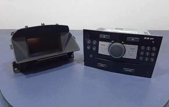 Opel Zafira C Radio/CD/DVD/GPS head unit 13357123