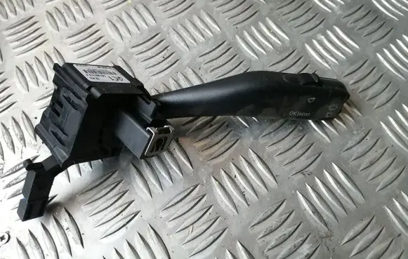 Volkswagen Golf V Wiper control stalk 1K0953519A