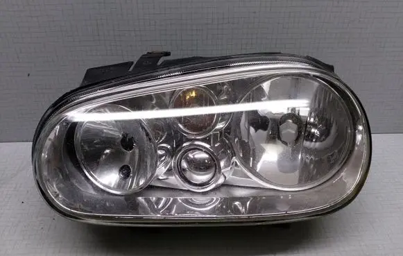 Volkswagen Golf IV Headlight/headlamp