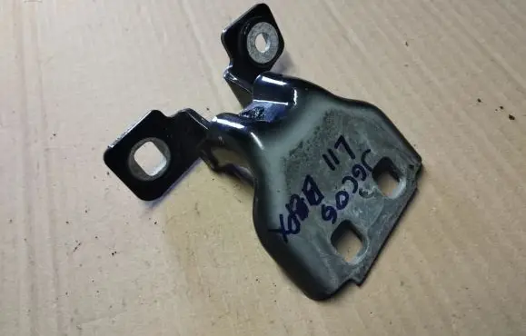 Jeep Grand Cherokee (WK) Rear door upper hinge 55394223AA