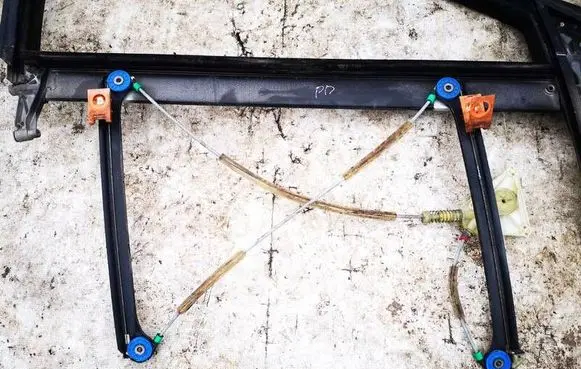 Audi A3 S3 8P Sliding door window regulator with motor 