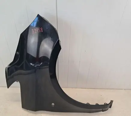 Mercedes-Benz Vito Viano W447 Fender B2758