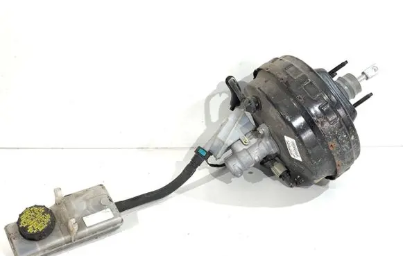 Ford Escape III Brake booster GV612B195AB