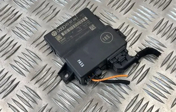 Audi Q7 4L Gateway control module 4F0907468F