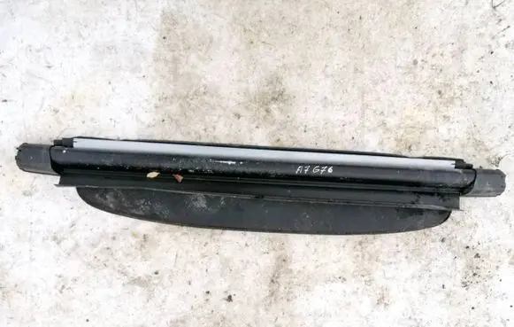 Parcel shelf