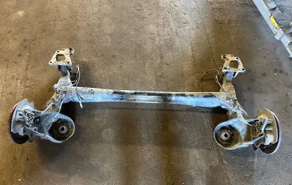 Citroen Berlingo Rear axle beam 