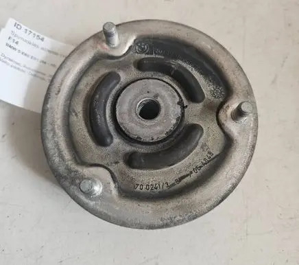 Coil spring mount