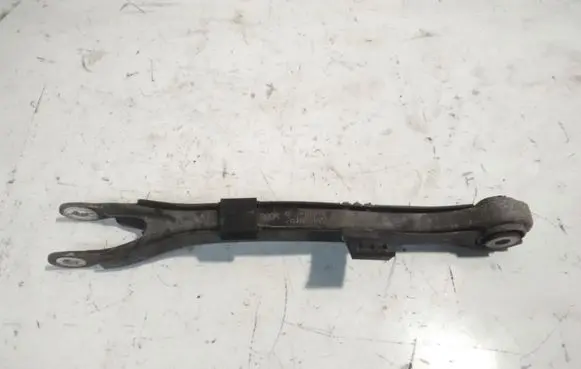 Mercedes-Benz CLS C219 Rear control arm R2303520205