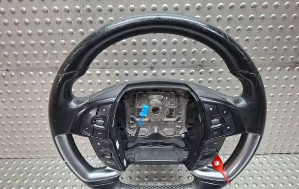 Citroen C4 II Picasso Steering wheel S25071118 96777870ZD