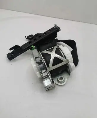 Mercedes-Benz GLK (X204) Front seatbelt 34074002F 085805