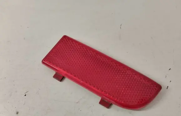 Rear tail light reflector