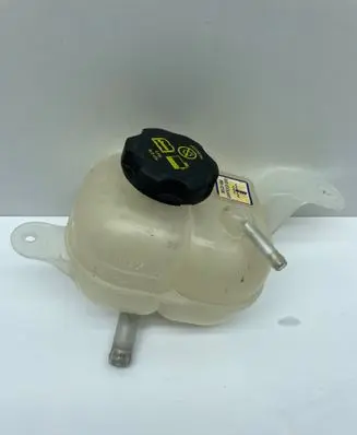 Coolant expansion tank/reservoir