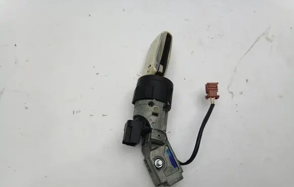 Peugeot 407 Ignition lock N0502455
