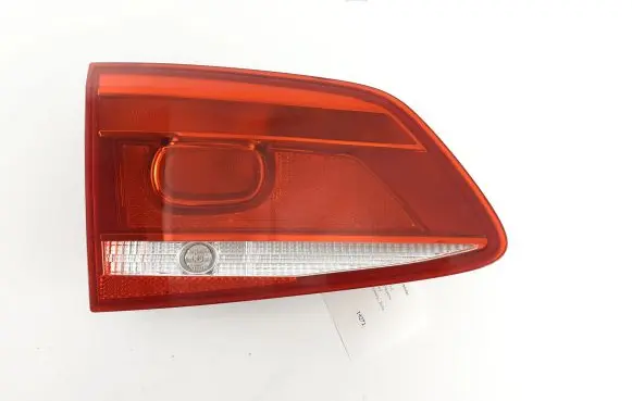 Volkswagen PASSAT B7 Tailgate rear/tail lights 3AF945093Q