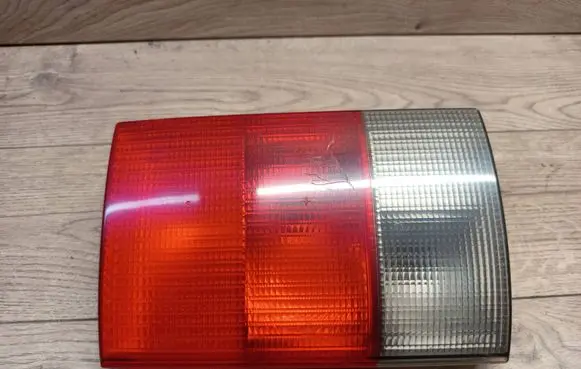 Audi 80 90 S2 B4 Tailgate rear/tail lights 8A0945093 140717