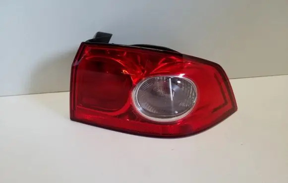 Renault Laguna II Rear/tail lights B74PH2