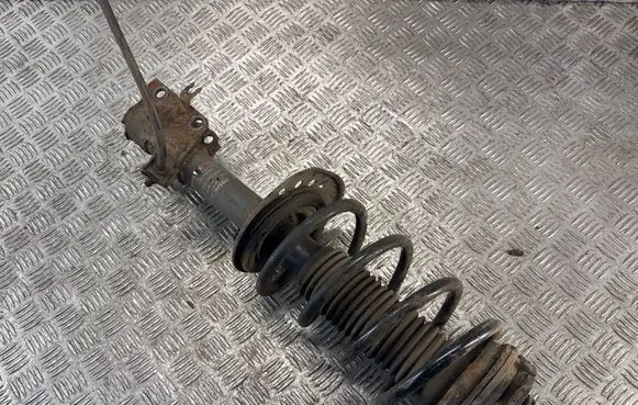 Nissan Qashqai Front shock absorber/damper