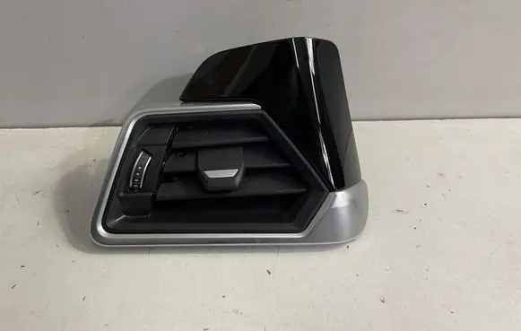 BMW 3 G20 G21 Dashboard air vent grill cover trim 6848617