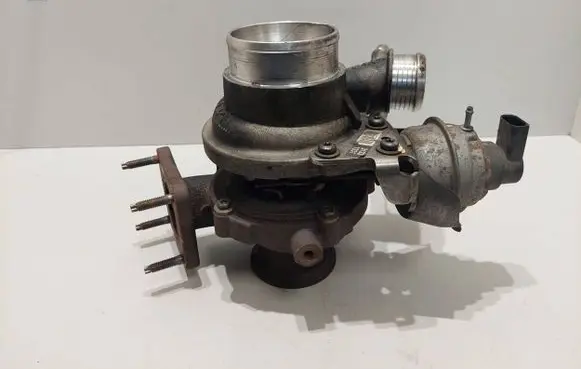 Volvo V70 Turbo GTC1444VZ 8051563 31331331