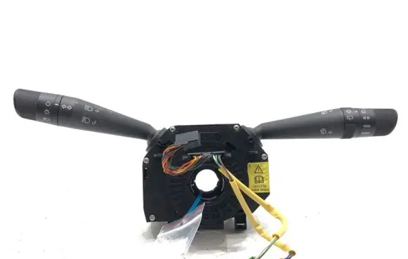 Wiper turn signal indicator stalk/switch
