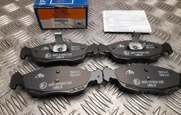 Citroen Xsara Picasso Brake pads (rear) 13046070882