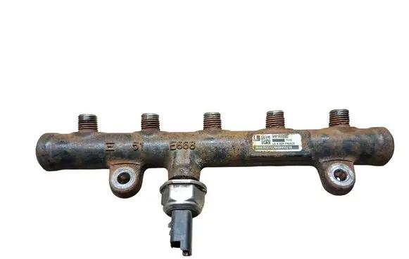 Fuel main line pipe