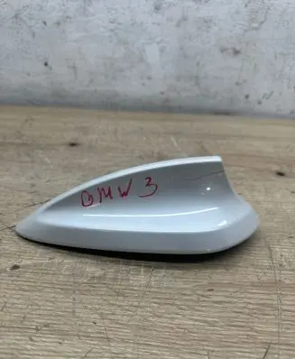 BMW 3 F30 F35 F31 Aerial GPS antenna 1683154 30001720BF SA004302