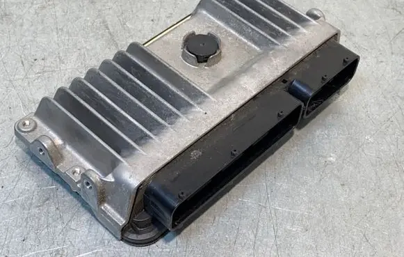 Toyota Prius (XW50) Engine control unit/module 8966147660