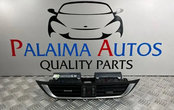 Alfa Romeo Stelvio Dash center air vent grill 1561257890