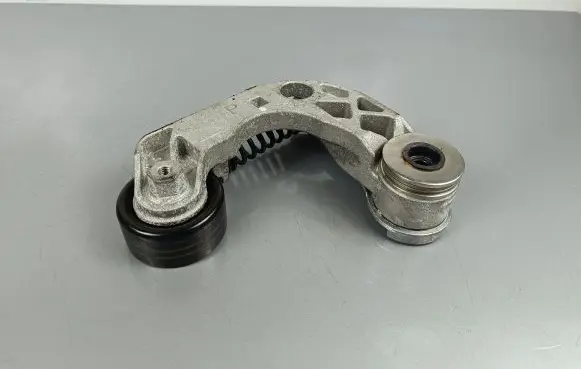 KIA Sportage Generator/alternator belt tensioner LK21961977
