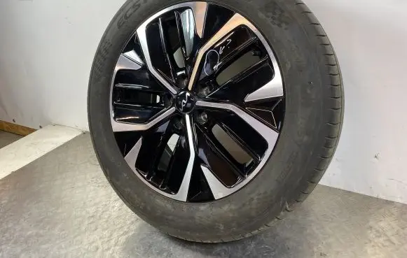 R19 alloy rim