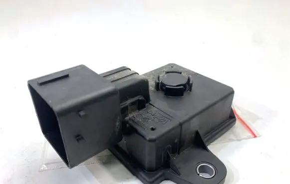 Peugeot 2008 I Other control units/modules 9828207680