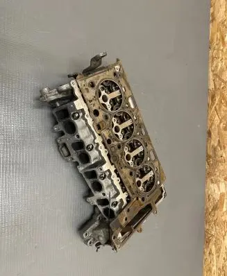 BMW 5 F10 F11 Engine head 781046503