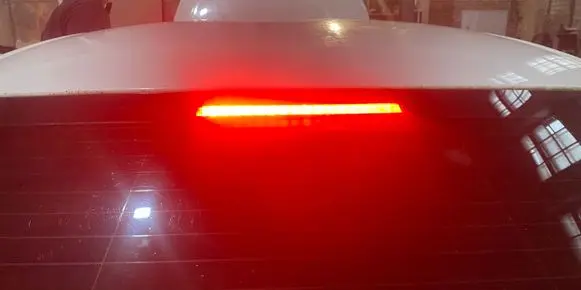 Volkswagen PASSAT B6 Third/center stoplight 1K5945097A