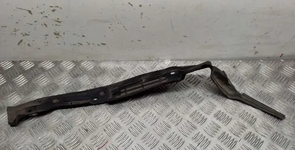 Fender end trim
