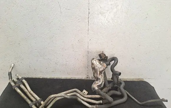 Volkswagen Transporter - Caravelle T5 Engine coolant pipe/hose 7L0819076B