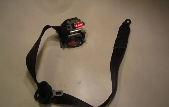 Audi A2 Front seatbelt 8Z1857705 17112000 560790900A