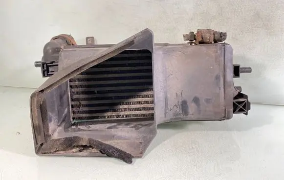 Ford Focus Intercooler radiator Bv619l440cg