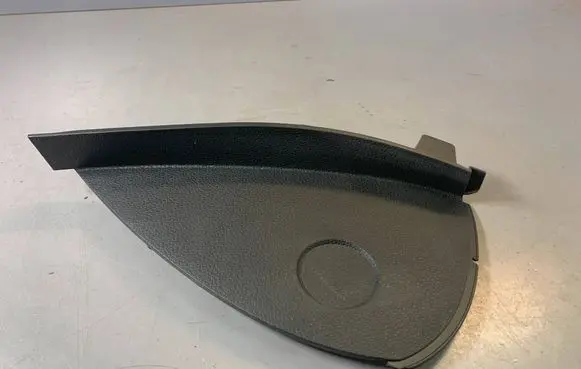 BMW 1 E81 E87 Dashboard side end trim 9124919