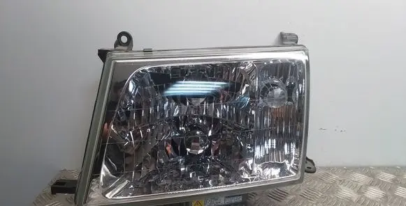 Toyota Land Cruiser (J100) Headlight/headlamp 8596760010