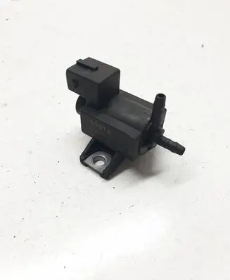 Vacuum valve