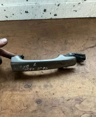 Volvo XC70 Front door exterior handle