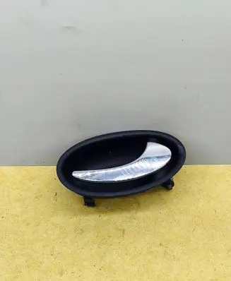 Mercedes-Benz CLK A209 C209 Front door interior handle P0058419AC PA6GF152R